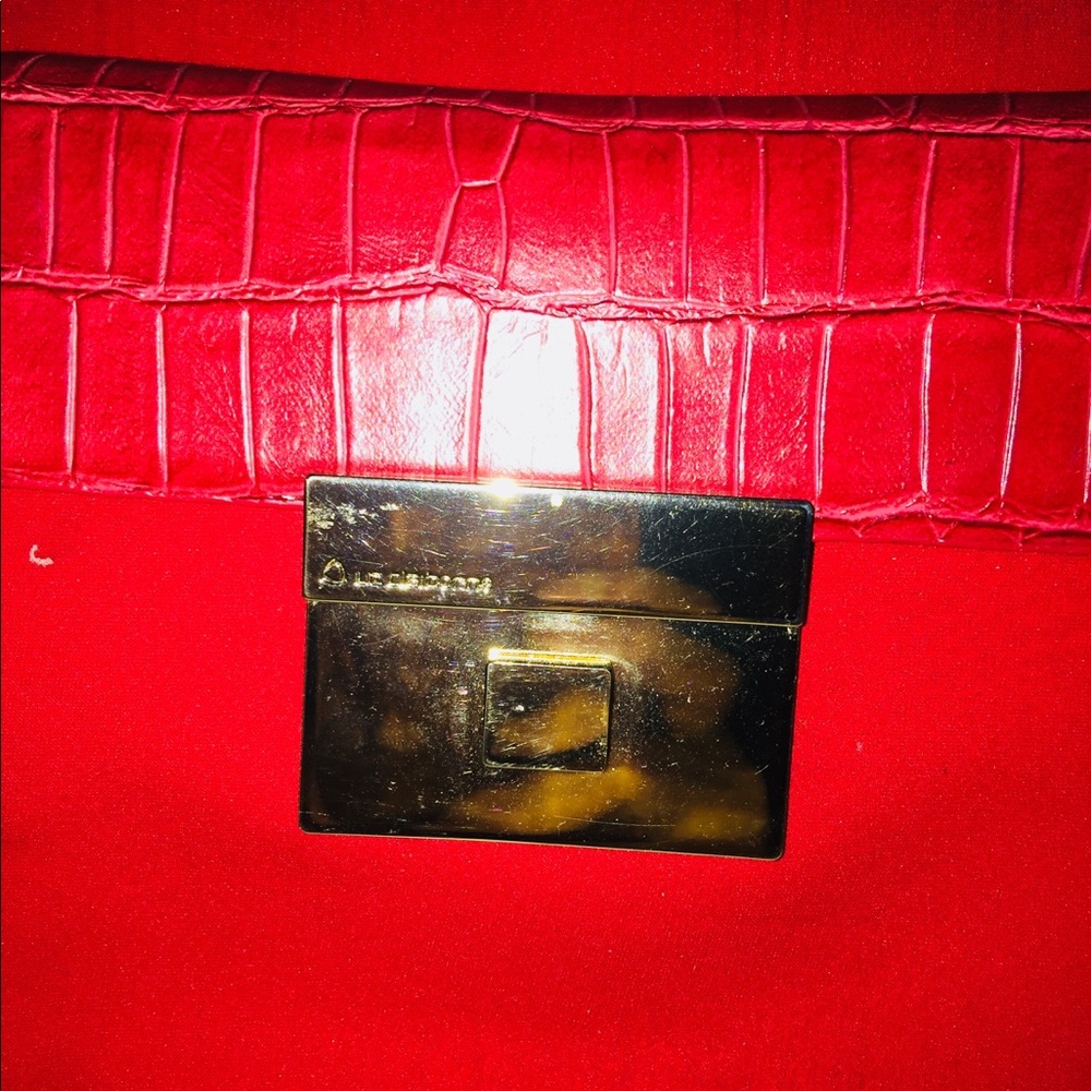 Liz Claiborne Purse